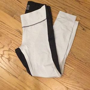 Outdoor Voices TechSweat 7/8 Leggings Size M